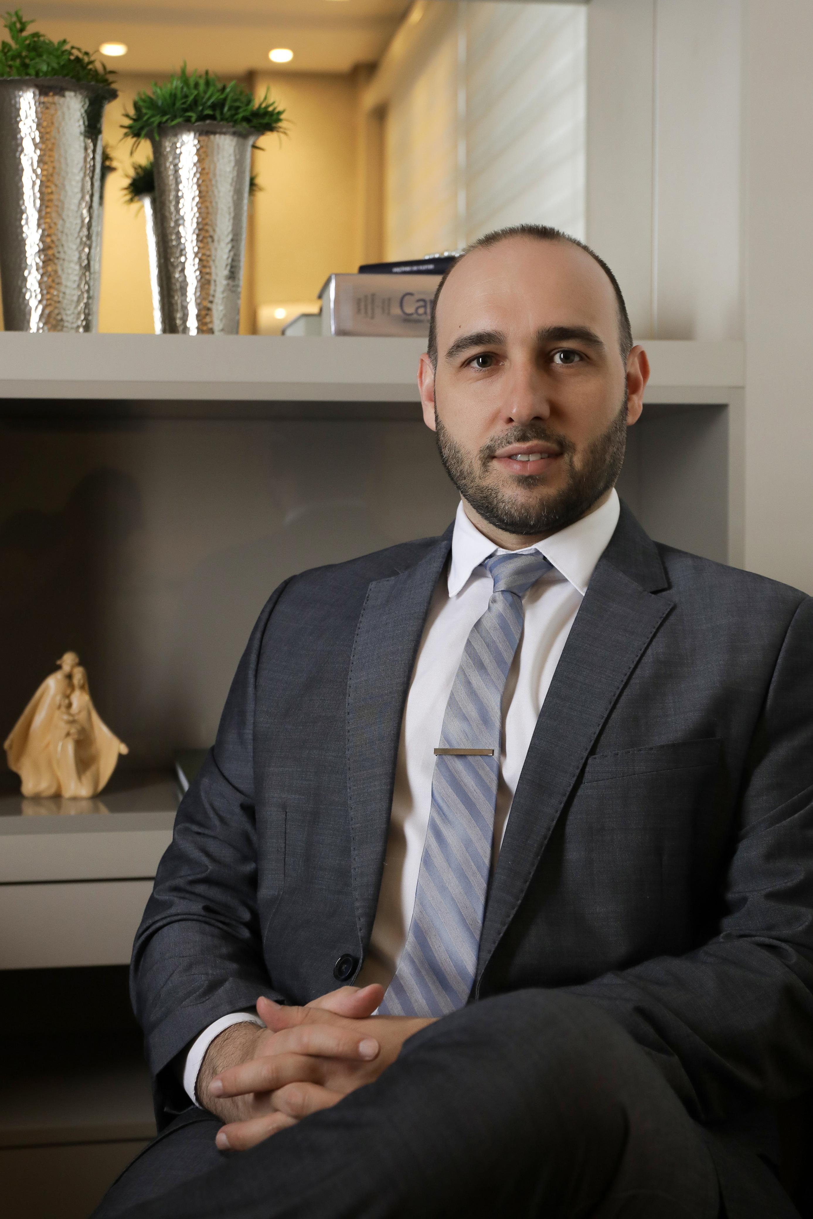 Dr. Juliano Coelho